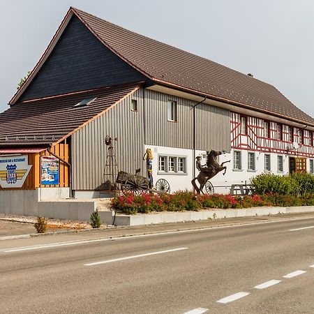 Motel Steighof Brutten Dış mekan fotoğraf